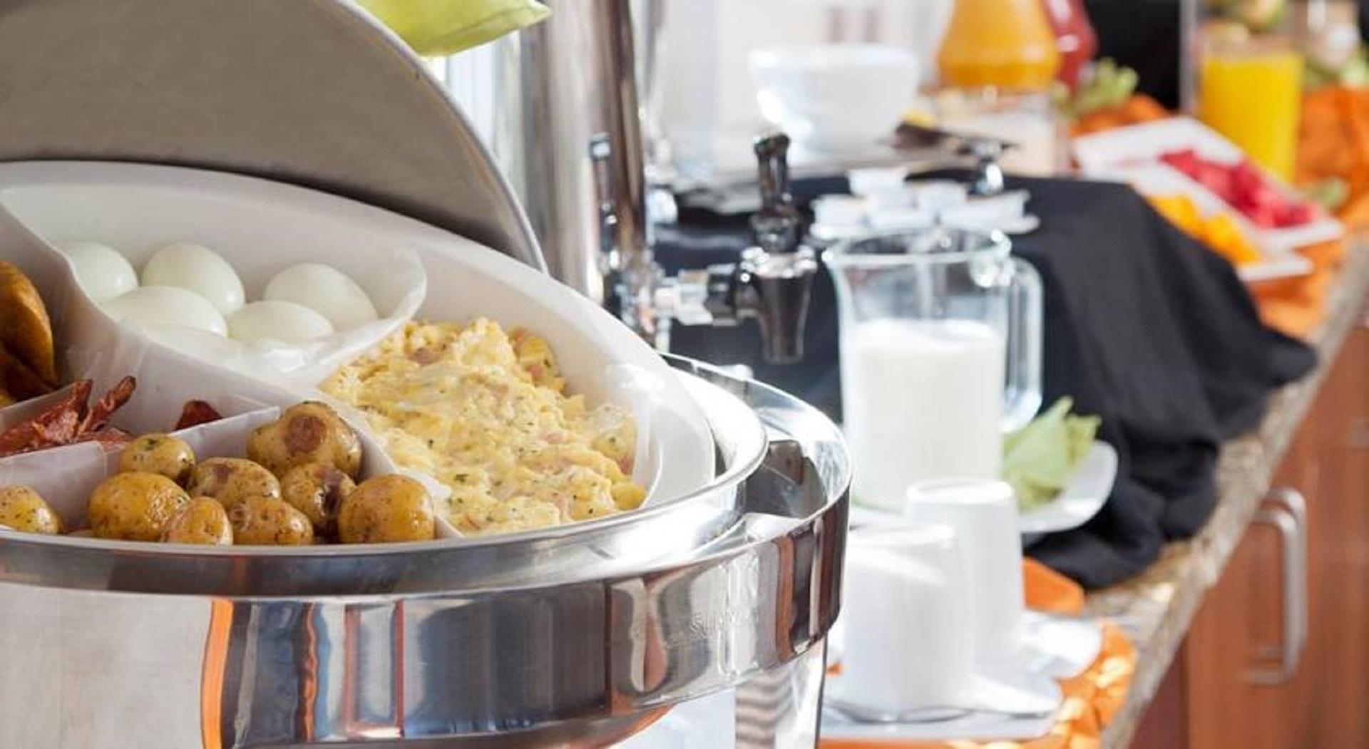 Hotel Stubel Suites & Cafe Кито Экстерьер фото